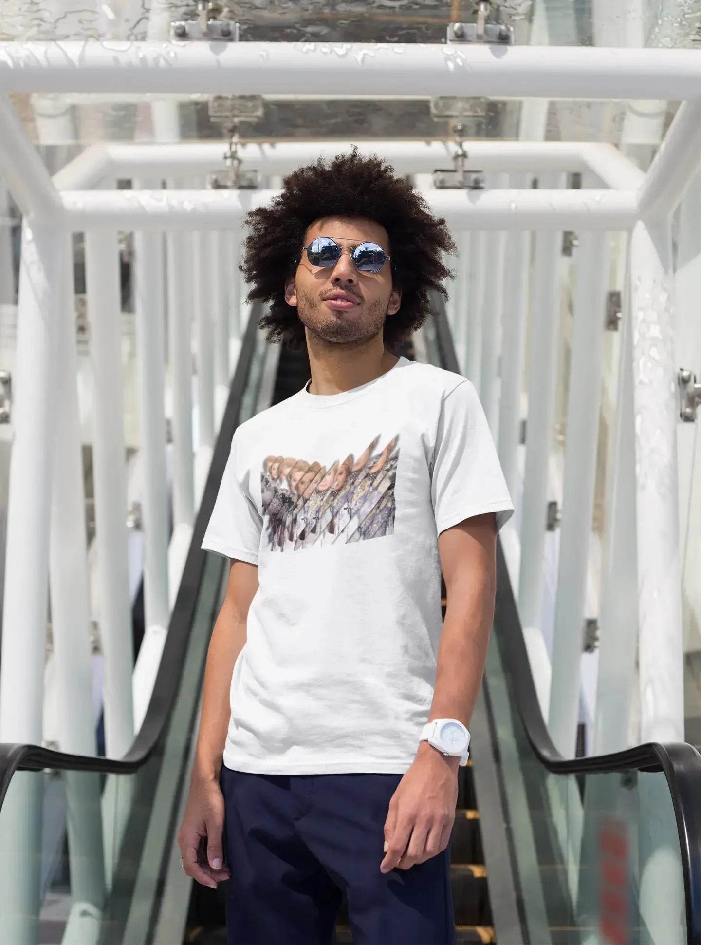 Mucho Mucho Amor - Walter Mercado Graphic T-Shirt - Gacho Bad Designs